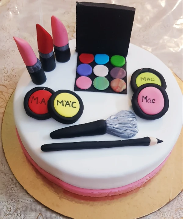 Customized Make Up Cake  - 2 pound